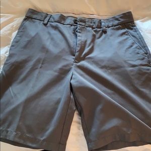 Amazon Essentials Grey Golf shorts. men’s 34